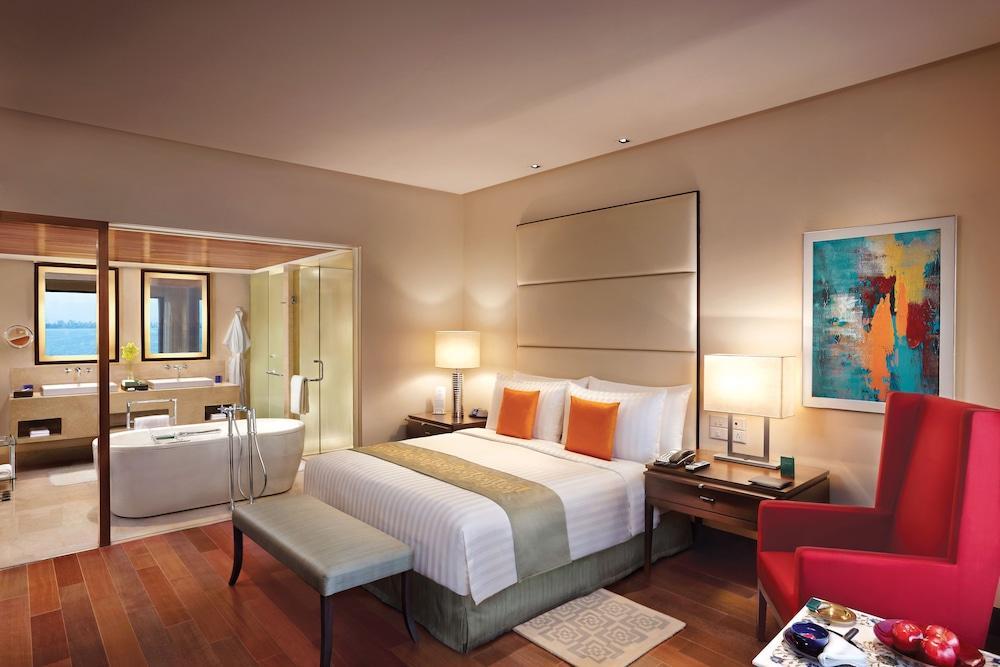 Hotel The Oberoi Bombay Esterno foto A room at the Taj Bengal